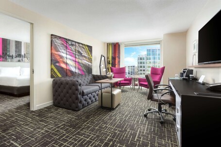 Hyatt Centric Arlington - Image 39