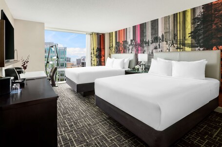 Hyatt Centric Arlington - Image 2