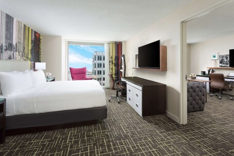 Hyatt Centric Arlington - Image 18