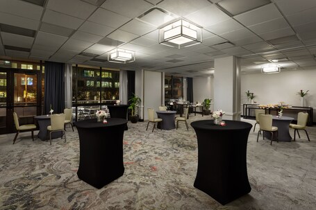 Hyatt Centric Arlington - Image 64