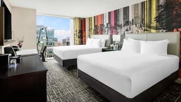 Premium bedding, in-room safe, desk, laptop workspace
