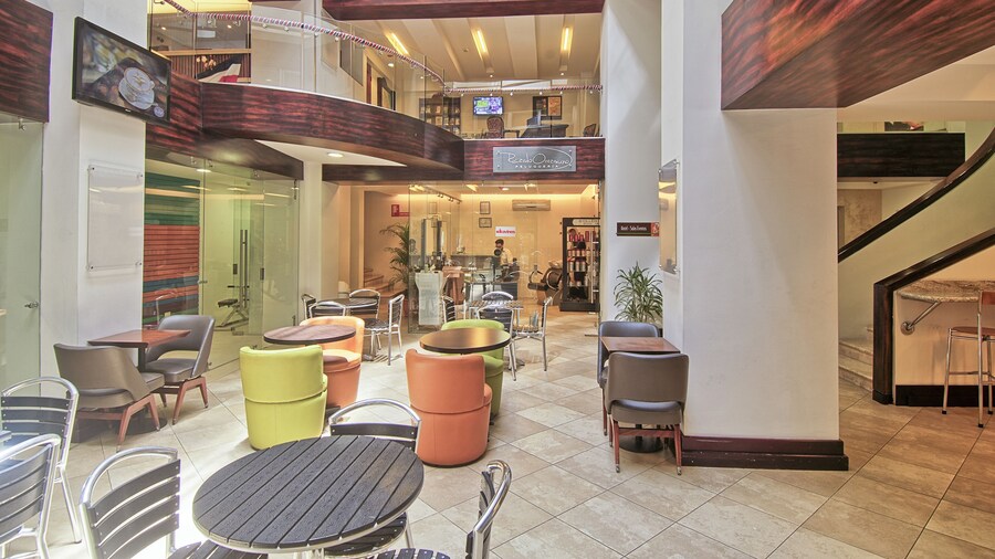 Balmoral Hotel San José CR, Historic District