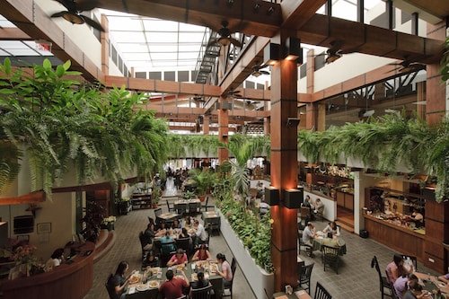 Balmoral Hotel San José CR, Historic District