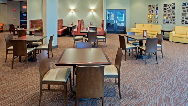 Lounge - Holiday Inn Evansville Airport (Evansville)