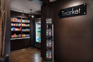 Snack bar