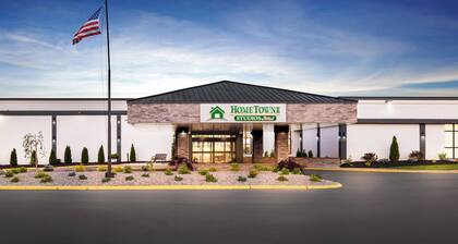 HomeTowne Studios by Red Roof & Conference Center Cortland