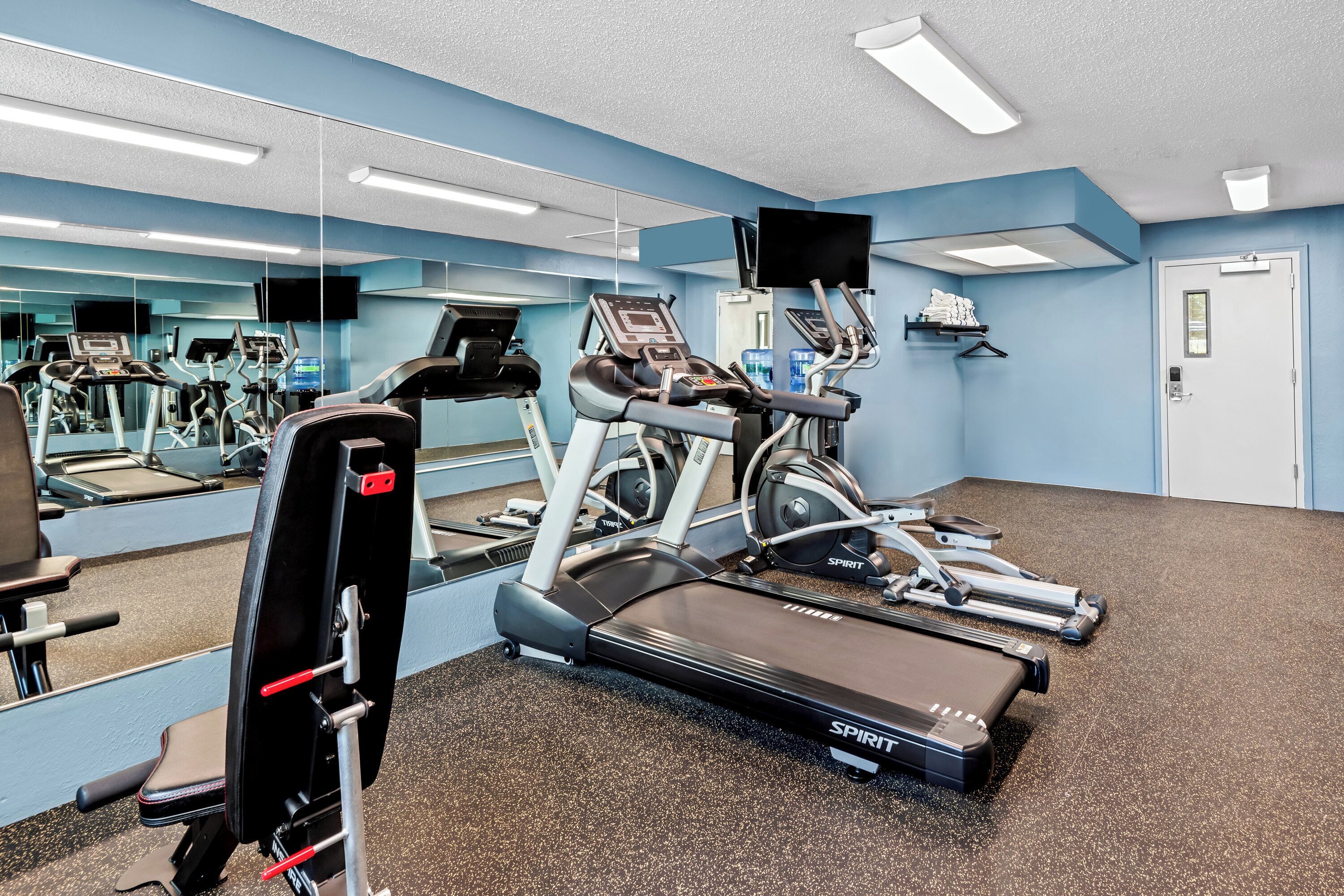 Foto - HomeTowne Studios by Red Roof & Conference Center Cortland