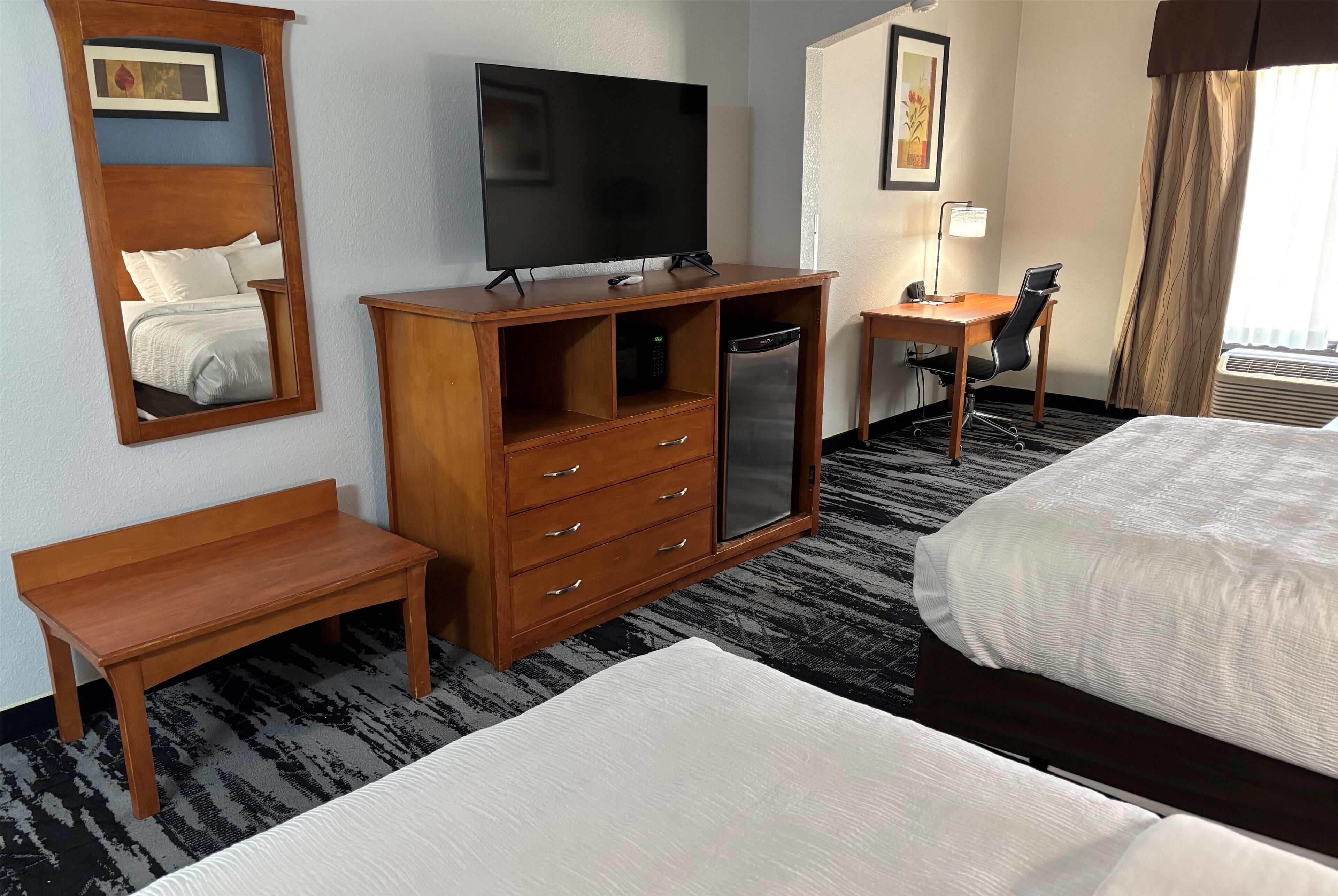 desk, iron/ironing board, rollaway beds, free wifi