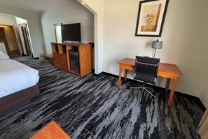 Desk, iron/ironing board, rollaway beds, free WiFi