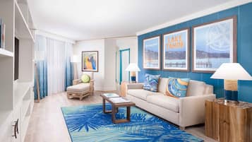 1 bedroom, Egyptian cotton sheets, premium bedding, down comforters
