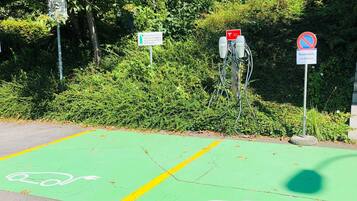 Stesen pengecasan kenderaan elektrik