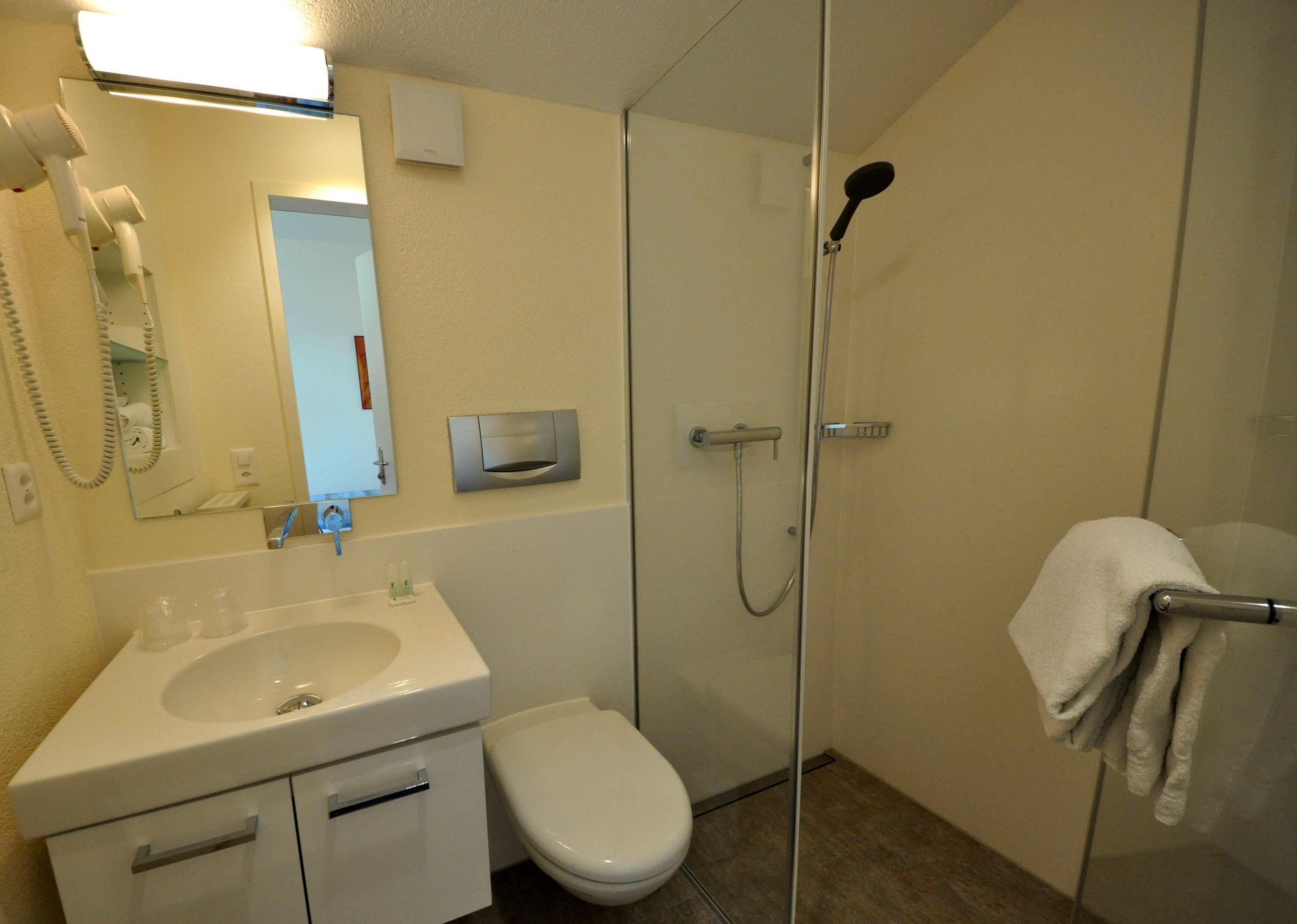 standard double room | in-room safe, desk, blackout curtains, iron/ironing board