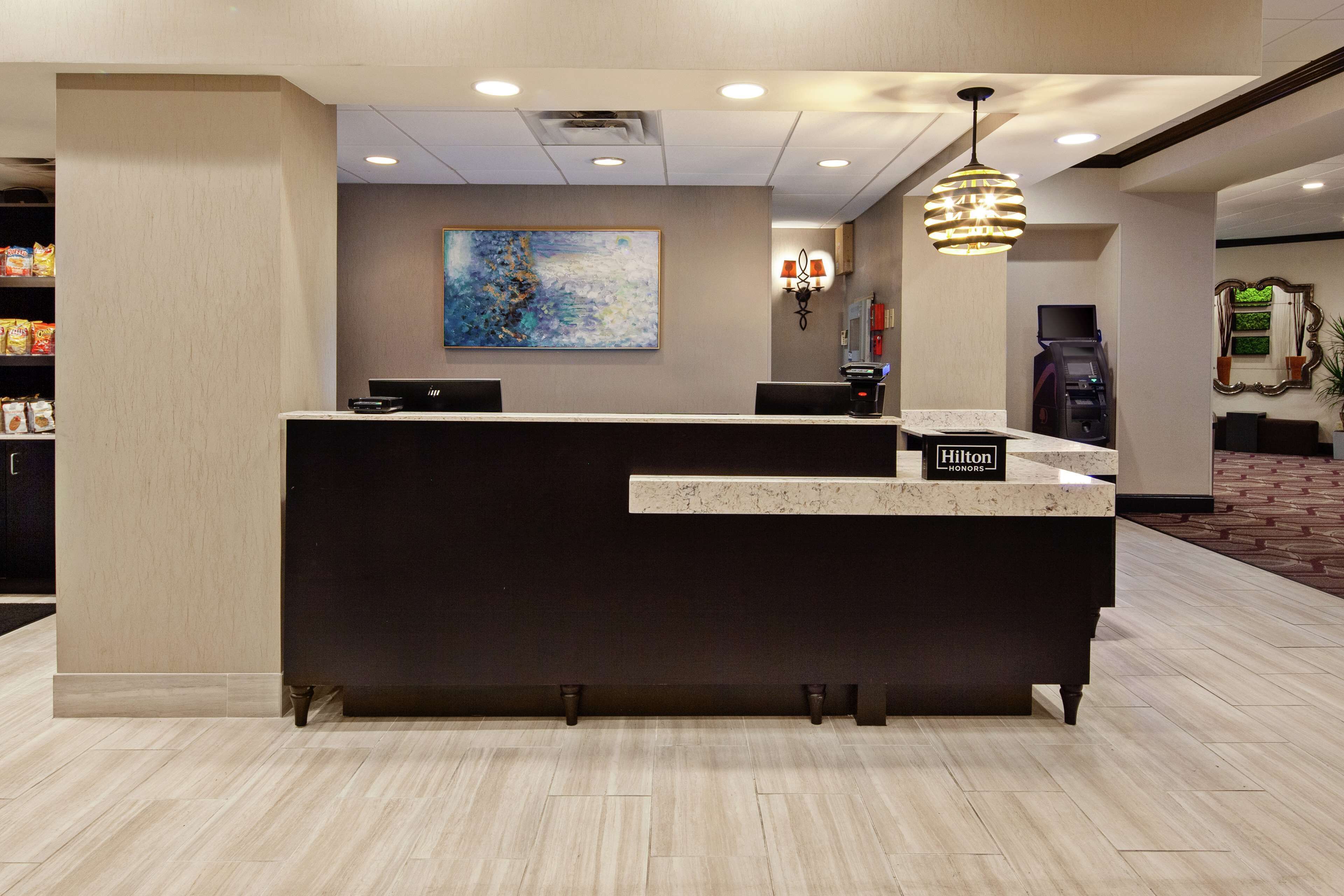 Photo - DoubleTree by Hilton New Orleans Airport