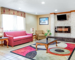 Lobby - Quality Inn Ottawa near Starved Rock State Park (Ottawa)