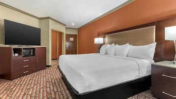 Chambre Standard, 1 trÚs grand lit, non-fumeur, réfrigérateur et four à micro-ondes (Larger Room)