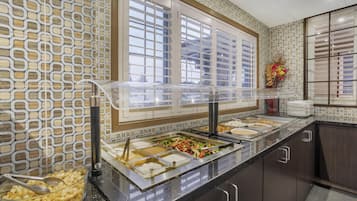 Free daily buffet breakfast