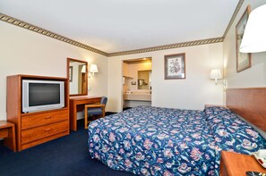 In-room safe, free WiFi, bed sheets, alarm clocks