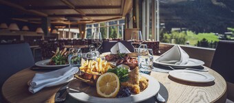 Mountain Plaza Hotel