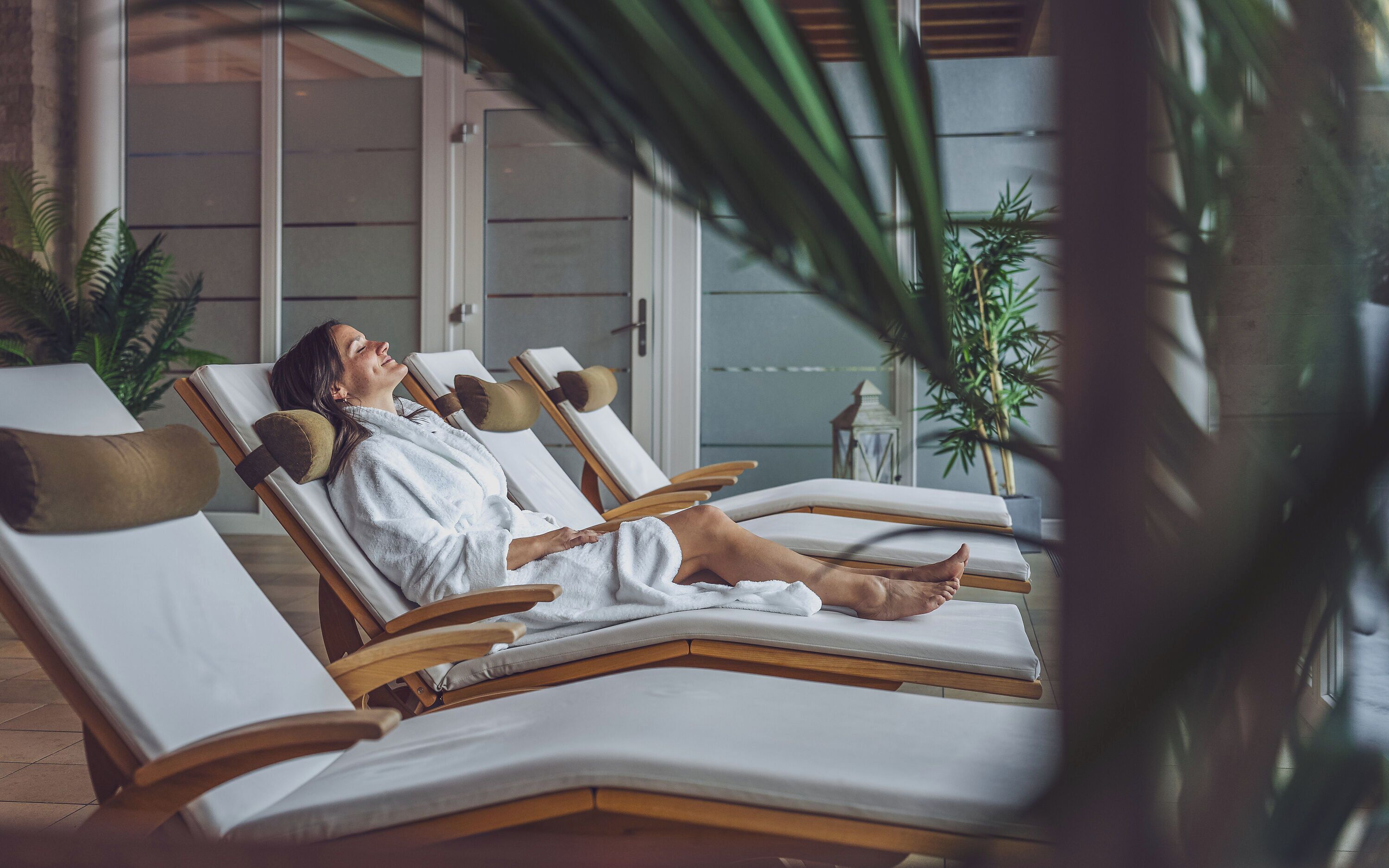 Sauna, bilik wap, mandi tangas / hammam, rawatan badan, hidroterapi 