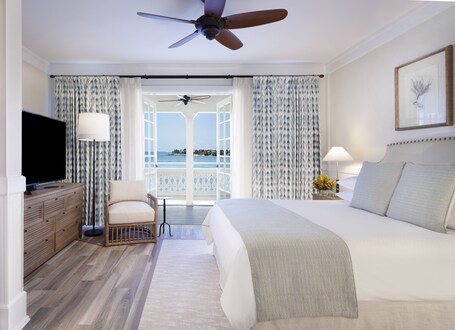 Pier House Resort Spa - Image 11