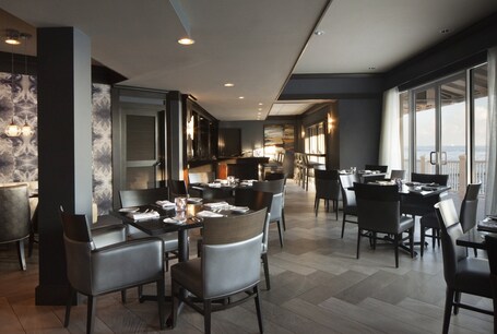 Pier House Resort Spa - Image 79