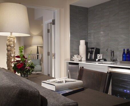 Pier House Resort Spa - Image 50