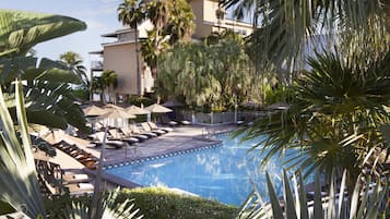 Outdoor pool, pool umbrellas, pool loungers