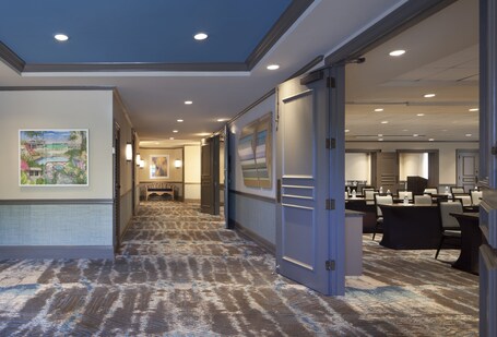 Pier House Resort Spa - Image 49
