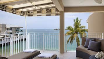 Utsikt mot strand/hav