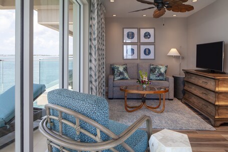 Pier House Resort Spa - Image 39