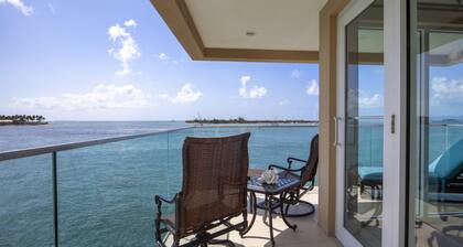 Pier House Resort & Spa