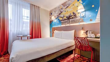 Compact Double Room | Hypo-allergenic bedding, desk, iron/ironing board, free WiFi