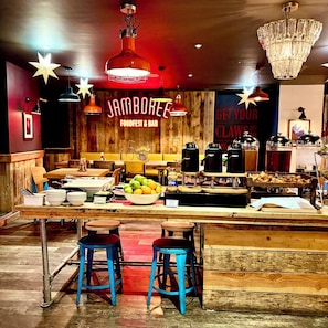 Daily buffet breakfast (GBP 12.95 per person)