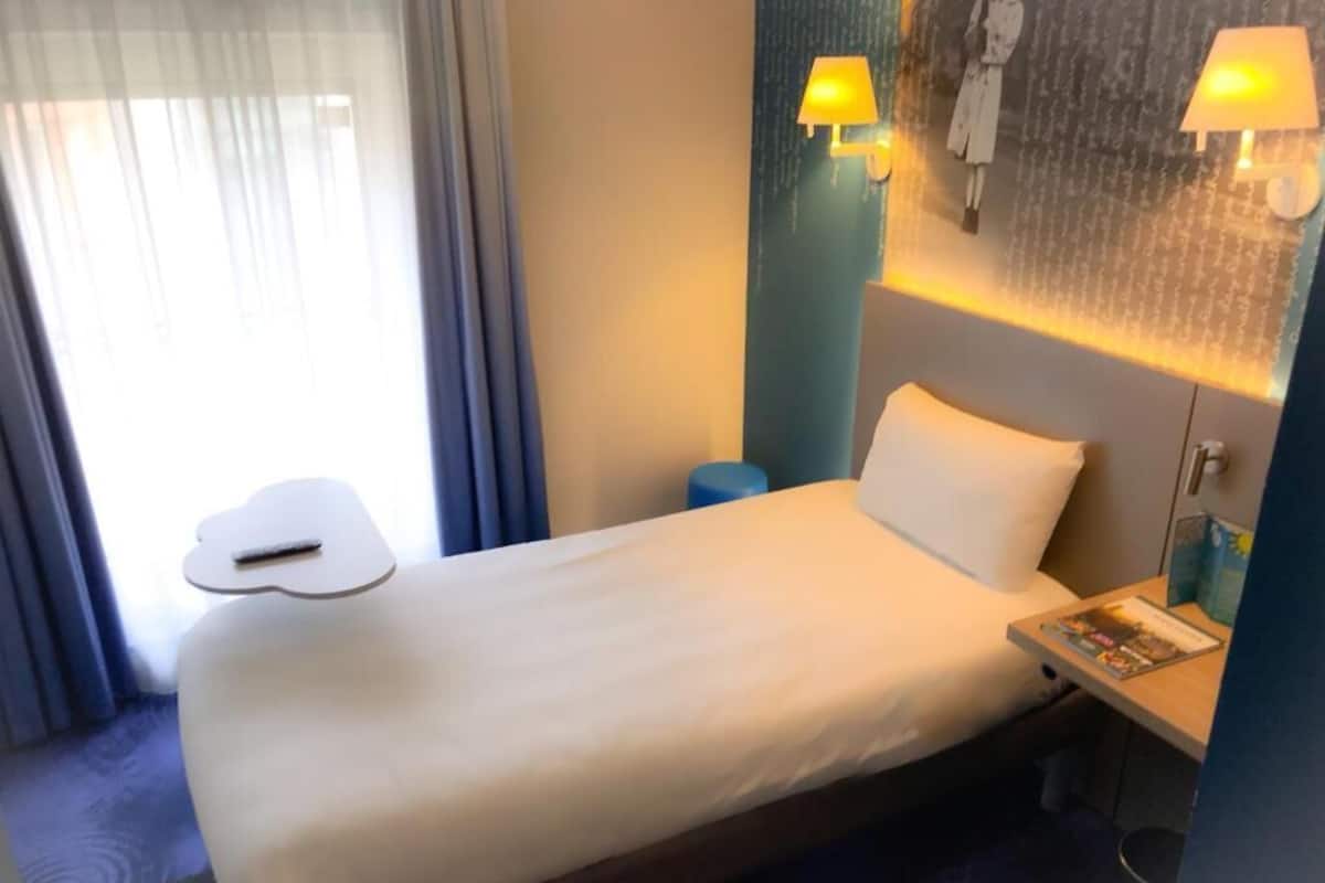 Standard Single Room | Hypo-allergenic bedding, desk, iron/ironing board, free WiFi