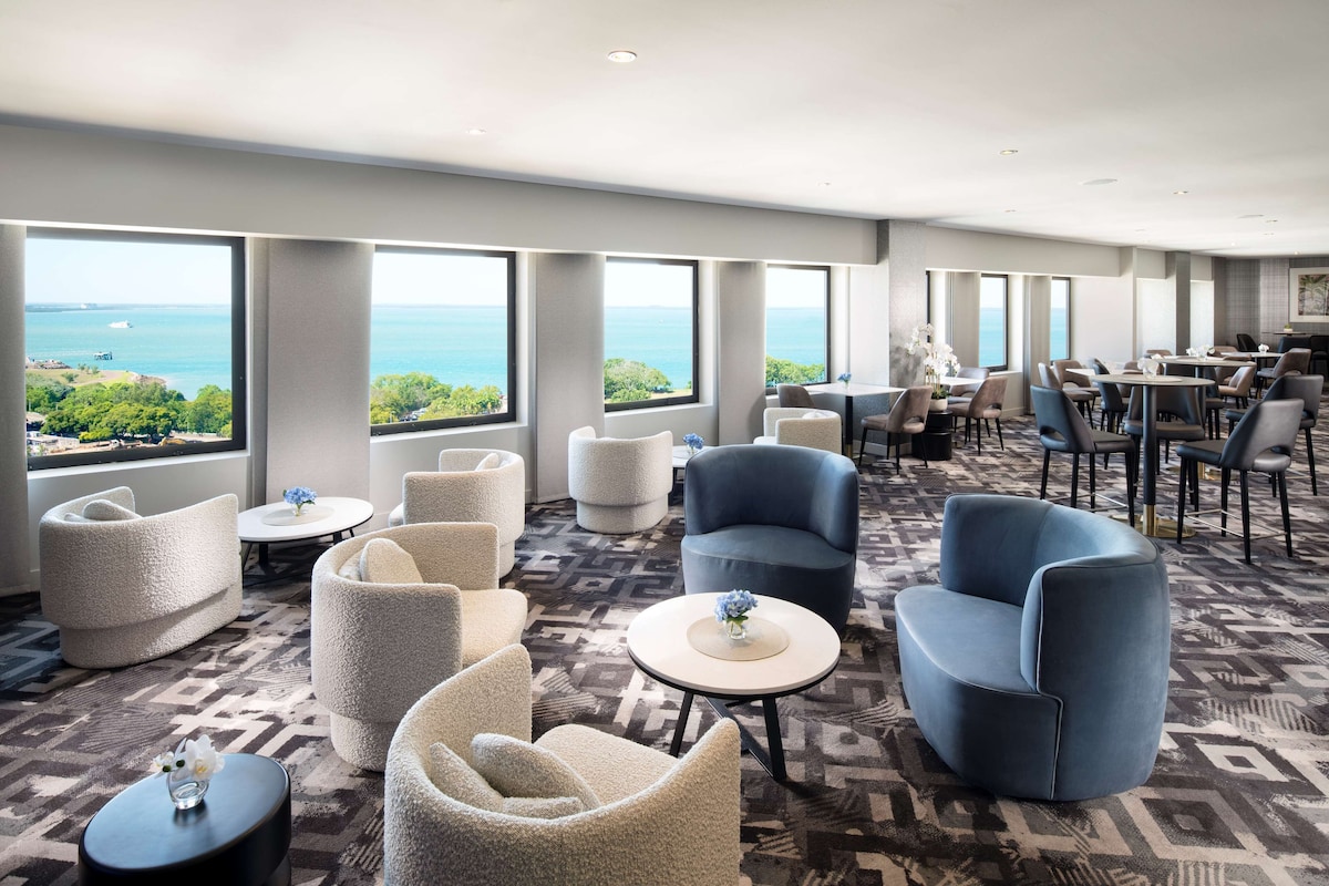 Hilton Darwin