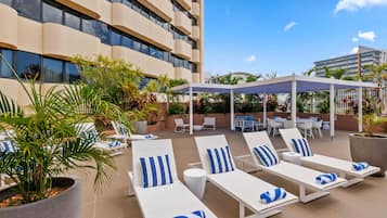 Outdoor pool, pool loungers