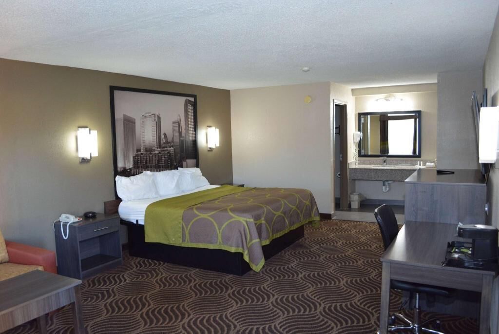 Desk, iron/ironing board, free cots/infant beds, rollaway beds