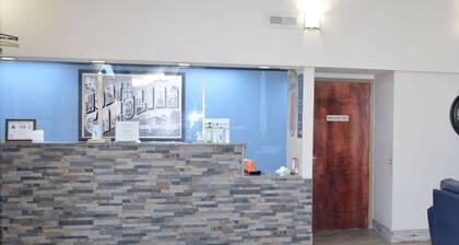 Super 8 by Wyndham Huntersville/Charlotte Area