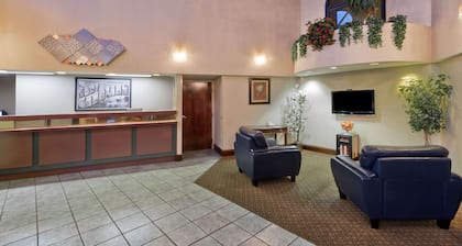 Super 8 by Wyndham Huntersville/Charlotte Area