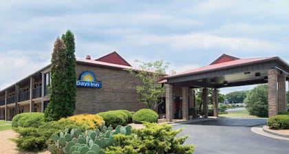 Days Inn by Wyndham Fort Payne