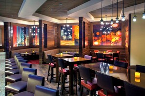 Breakfast, lunch and dinner served - Philadelphia Airport Marriott (Philadelphia)