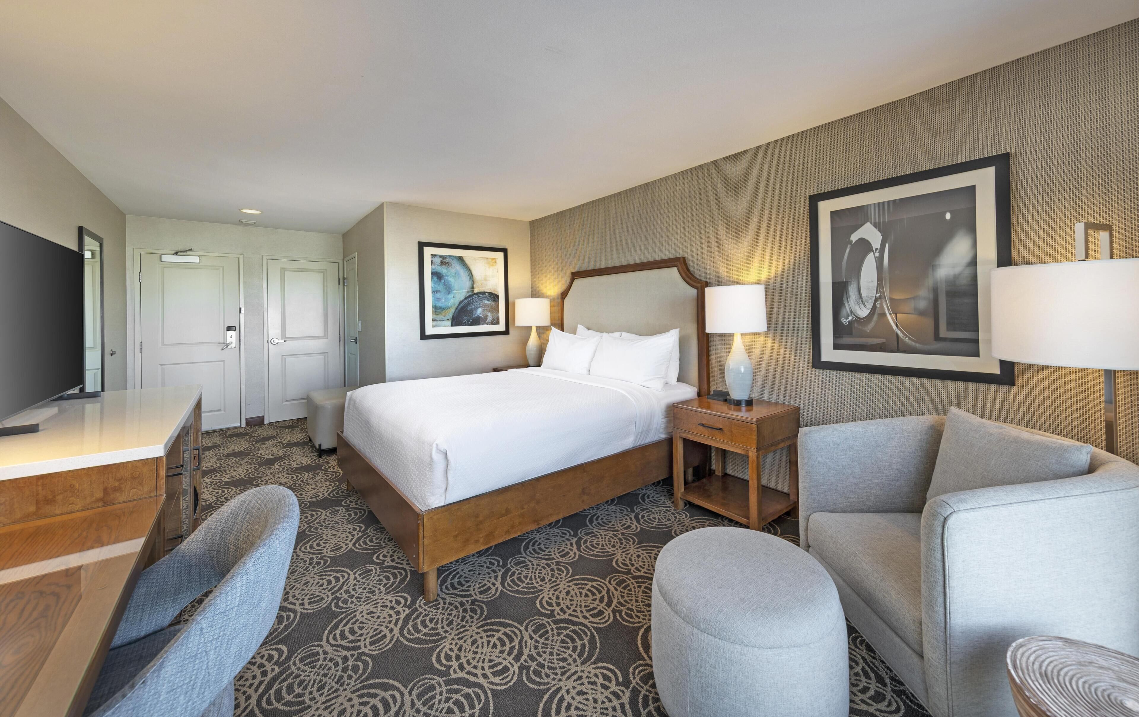 Down comforters, in-room safe, desk, iron/ironing board (on request)
