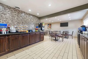 Free daily continental breakfast 