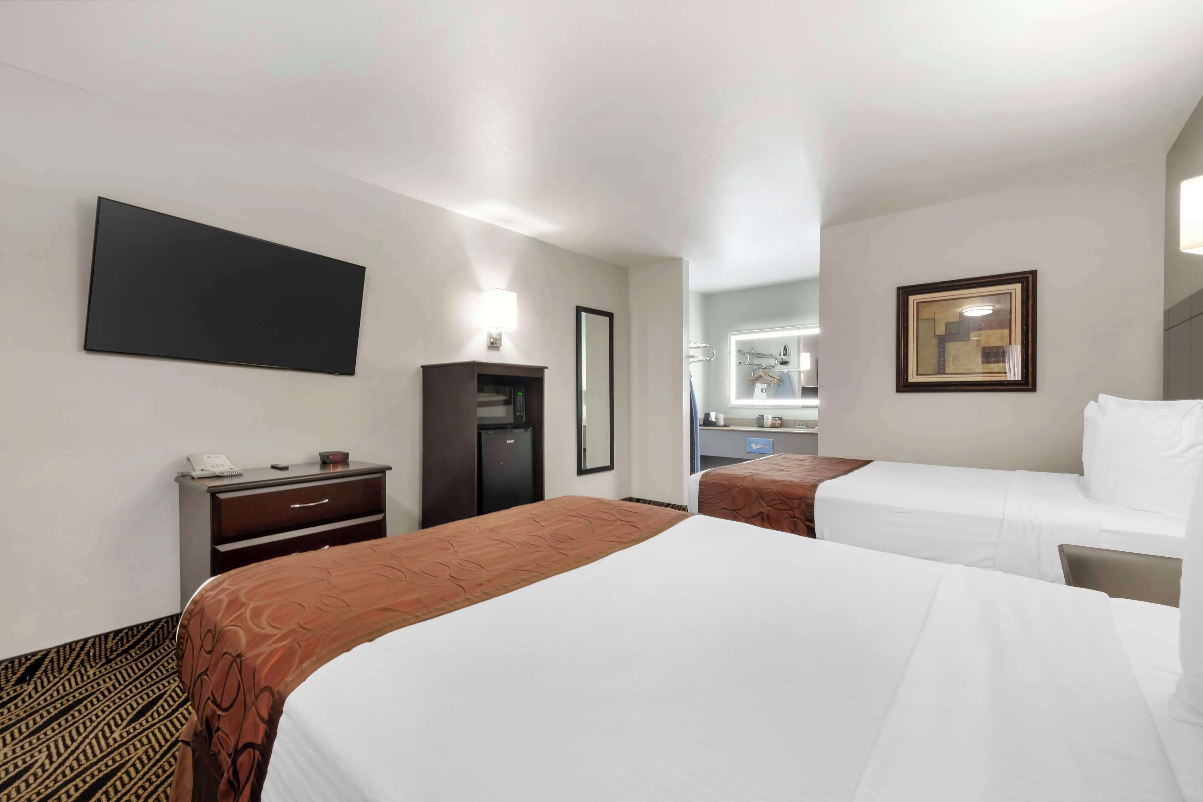 Standard Room, 2 Double Beds, Non Smoking | Pillowtop beds, iron/ironing board, cribs/infant beds, rollaway beds