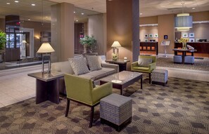 Sala de estar en el lobby