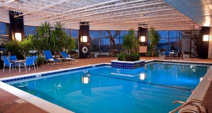 DoubleTree by Hilton St. Louis - Westport