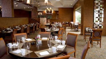 Daily buffet breakfast (USD 16.95 per person)