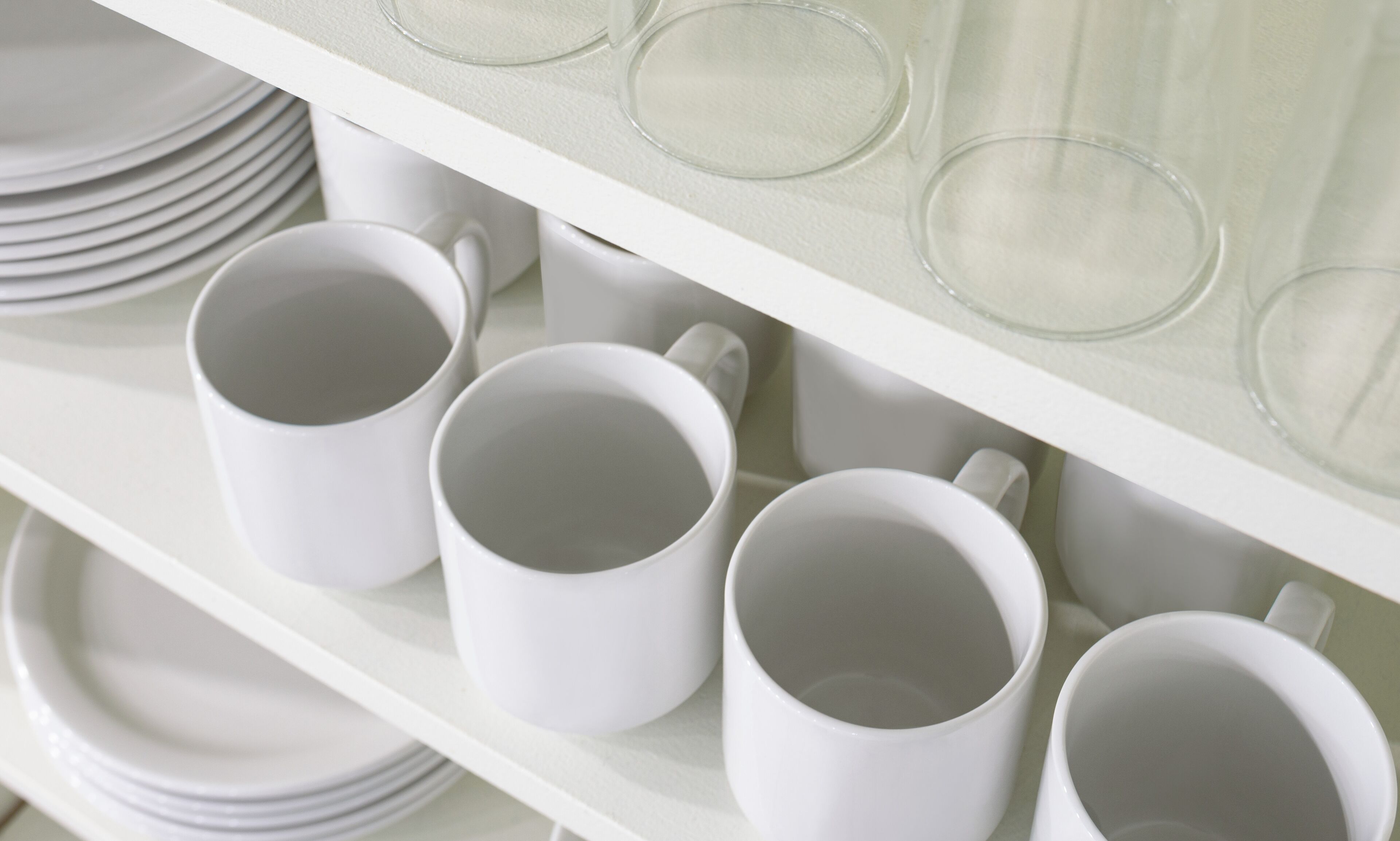 free daily self-service breakfast