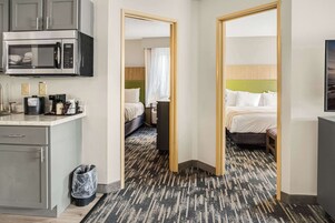 Suite, 2 Bedrooms, Non Smoking (Extended Stay) | Premium bedding, desk, laptop workspace, blackout drapes