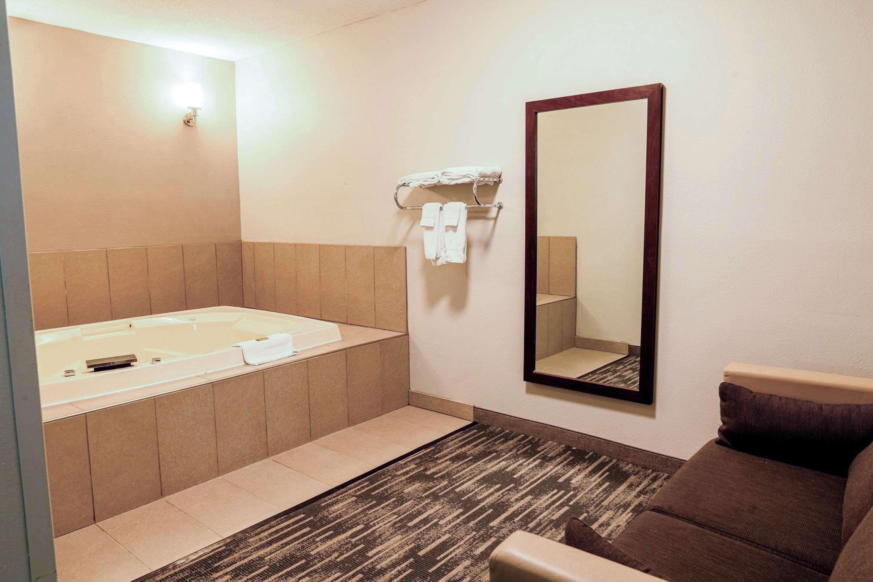 suite, 1 king bed, non smoking (extended stay) | premium bedding, desk, laptop workspace, blackout curtains